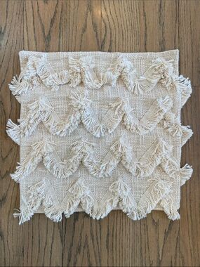 Uncommon James Bohemian Home Textured Fringe Throw Blanket in Cream 16x16